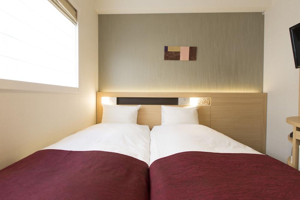 Urban Hotel Kyoto Nijo Premium Екстер'єр фото